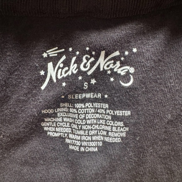 Nick & Nora Women's One Piece Zip Tiger Hooded Fleece Pajama Size Small - Picture 6 of 6